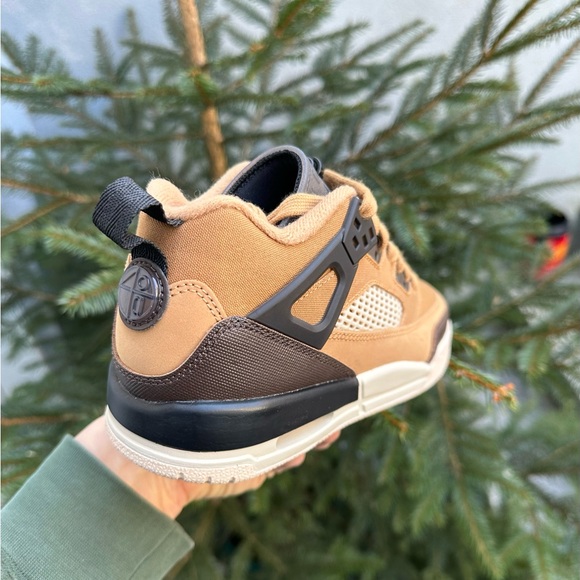 Kids shoes Jordan Spizike Low Flax Baroque Brown brand new 3,5Y size - Picture 6 of 7